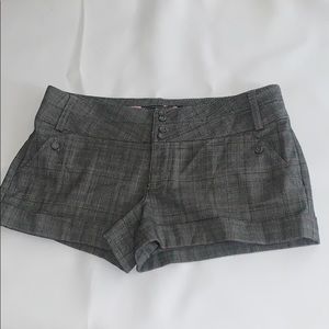Guess Linen Shorts